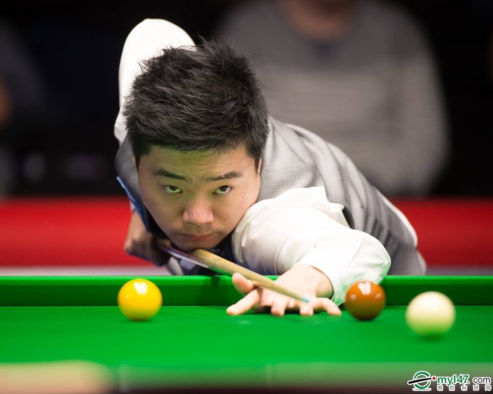 姆巴佩通过 姆巴佩通过