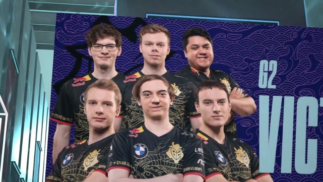 斯图加特凭 斯图加特凭